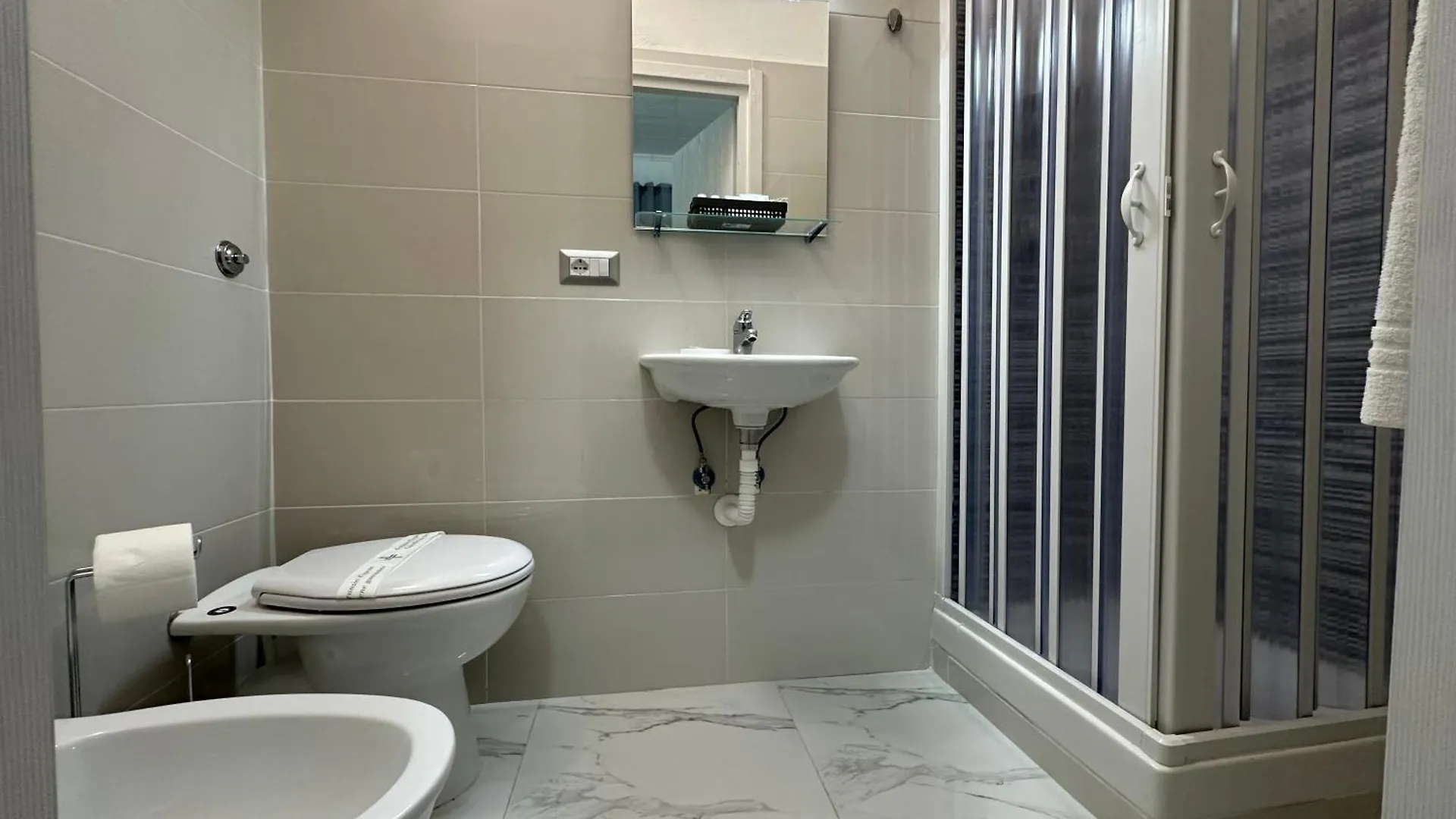 Affittacamere Hotel Stella Sirio Napoli Italia